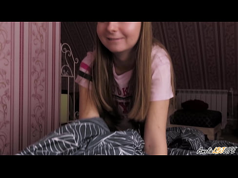 ❤️ Bidh Blondie a’ tarraing a BFF gu domhainn agus a’ faighinn cum na beul ☑  Bhidio porn  aig porn gd.vlad-massage-salon.ru ﹏